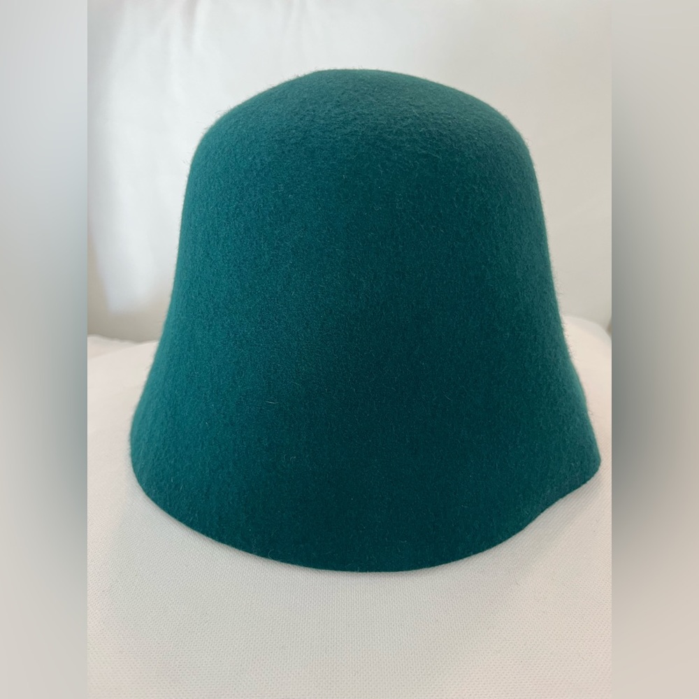 NWOT Anthropologie Anthropologie 100% Wool Mod Felt Bucket Hat Vintage Green